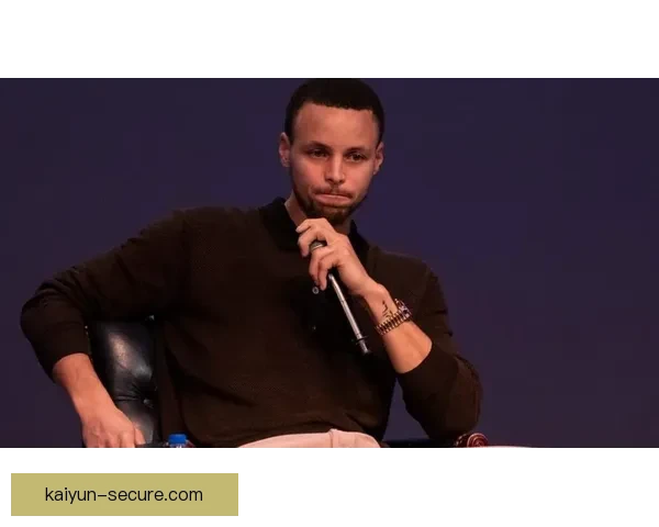 Osimhen 续约谈判持续进行，表现稳健或为留队提供更多可能性