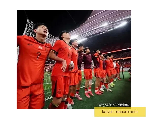 越南队在东南亚足球赛中表现出色，成为备受关注的黑马团队