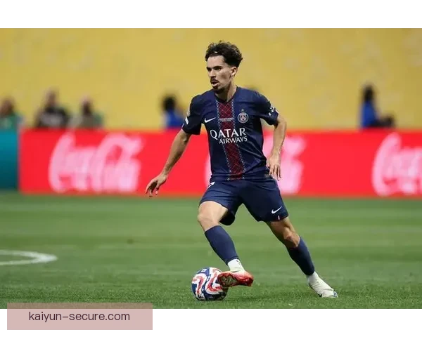 维蒂尼亚近期表现稳定，持续提升赛季状态值得关注