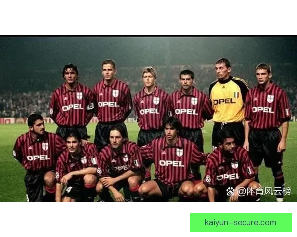 马尔蒂尼在米兰时期表现稳健，职业生涯坚守红黑军团备受期待